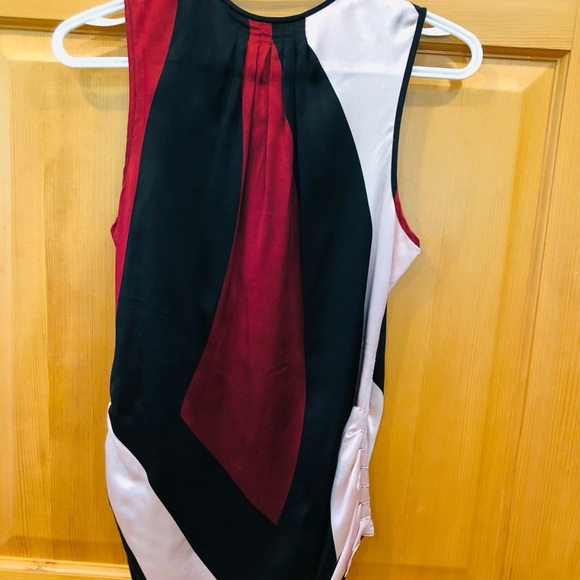 Kennth Cole sleeveless blouse - Picture 3 of 4